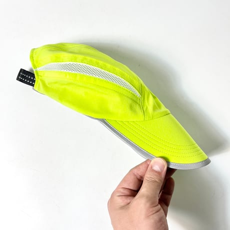 COMFORTABLE REASON "Stretch Active Cap"