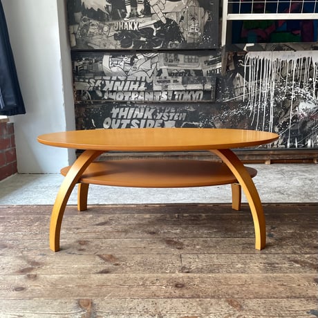USED WOOD OVAL SIDE TABLE