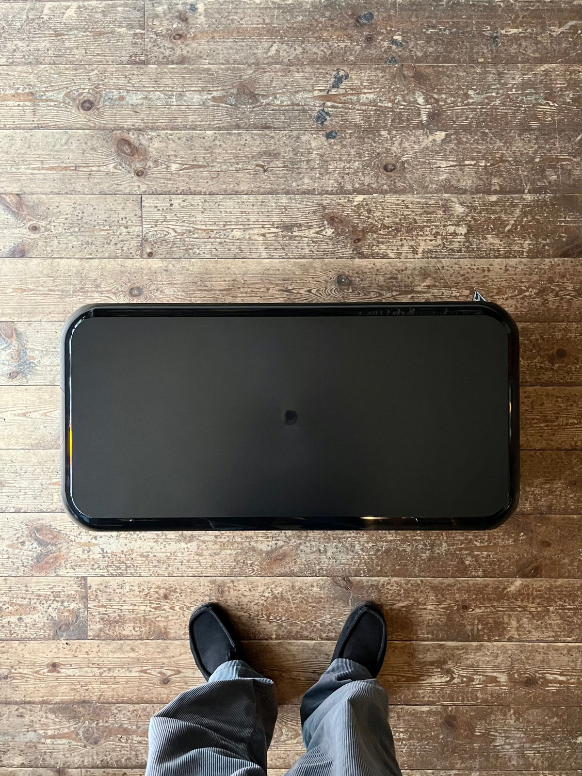 USED “SINTESI / KOBO LIVING” CARRY LOW TABLE |