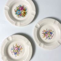 USED "SALEM" CERAMIC ASHTRAY