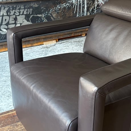 USED "DOMICIL" GENUINE LEATHER 1P SOFA
