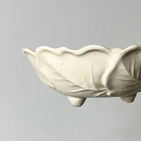 USED CERAMIC CABBAGE MOTIF BOWL