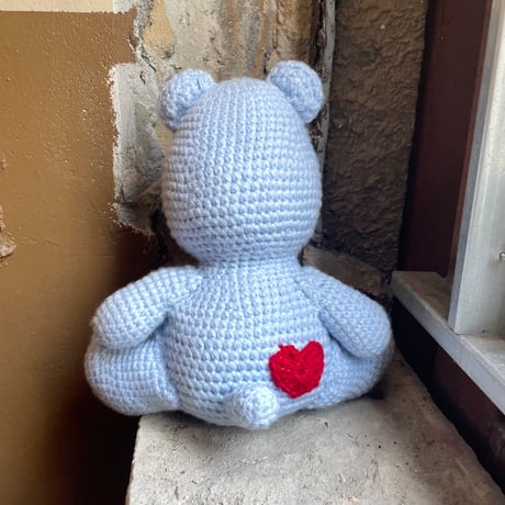 USED KNITTED STUFFED BEAR TOY