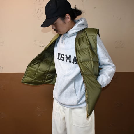 COMFORTABLE REASON " Rip-Stop Down Vest