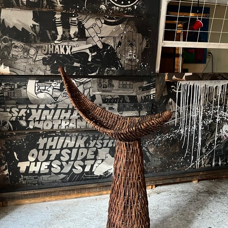USED RATTAN STAND