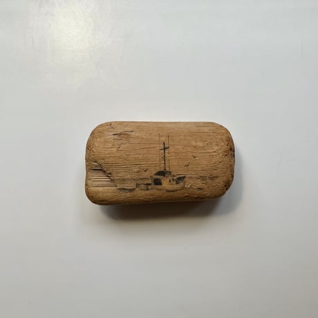 USED HAND PAINTED ON DRIFTWOOD ART