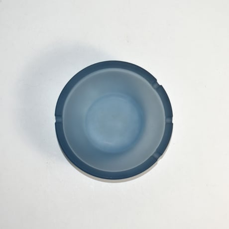 USED GLASS ASH TRAY