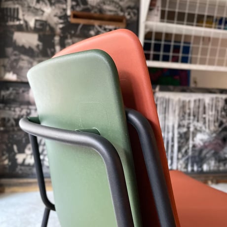 JAPAN USED "KOKUYO / MYCKET" STACKING CARRY CHAIR