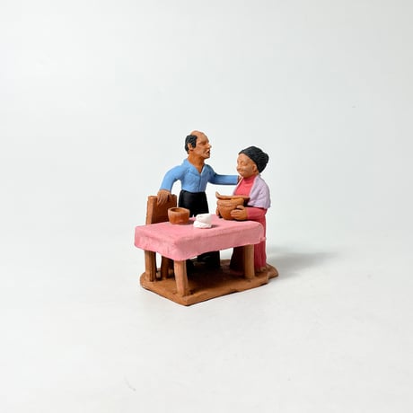 USED HANDMADE CERAMIC OLD COUPLE SCULPTURE