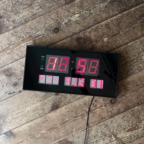 USED DIGITAL WALL CLOCK