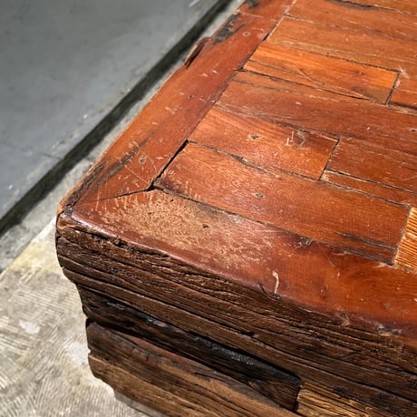 USED WOODEN DINING LOW TABLE