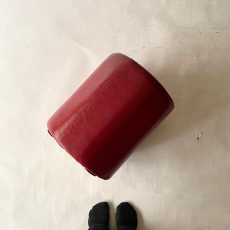 USED VINYL LEATHER STOOL