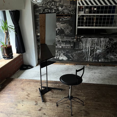 JAPAN USED METAL DRESSER & CHAIR SET