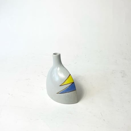 USED CERAMIC FLOWER VASE
