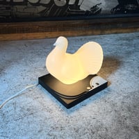 JAPAN USED PIGEON TABLE LAMP