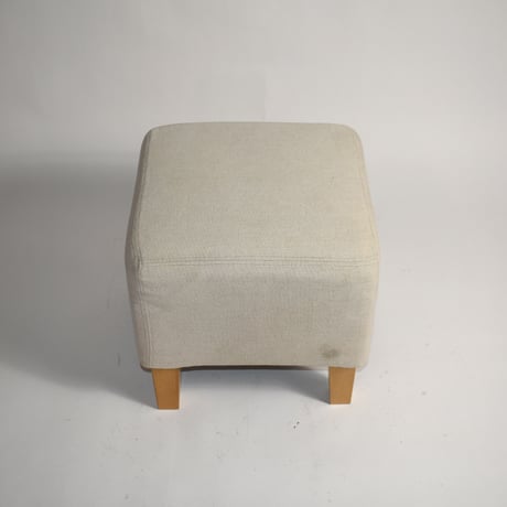 USED WOODEN LEG FABRIC STOOL