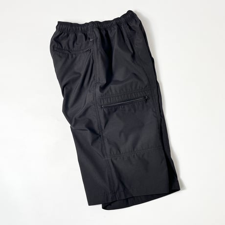 COMFORTABLE REASON "Cropped Shorts"