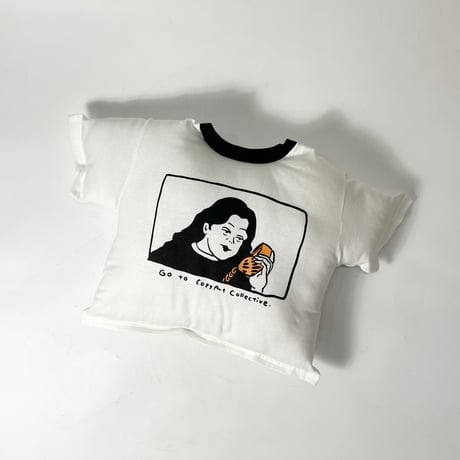 moka "doll doll / CUSHION"