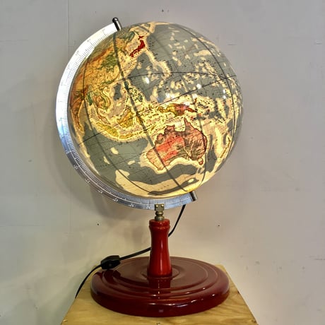 80'S GLOBE LAMP