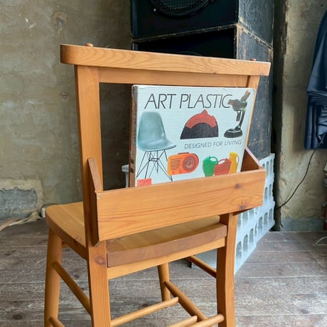 USED WOODEN CHURCH CHAIR