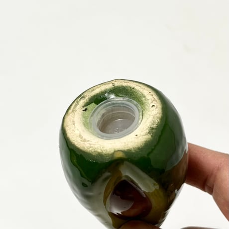USED AVOCADO MOTIF CERAMIC SALT & PEPPER SHAKERS SET