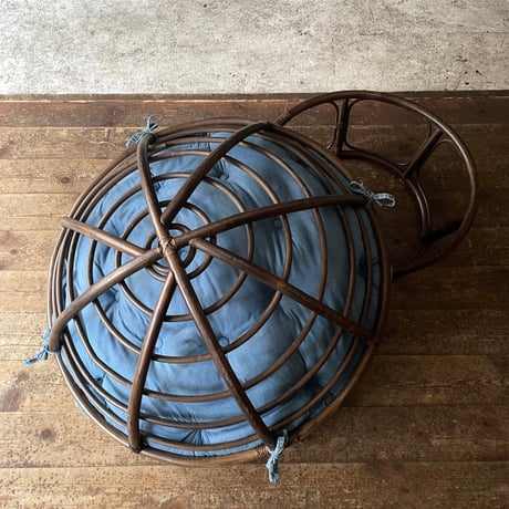 USED RATTAN FRAME PAPASAN CHAIR