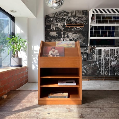 USED WOODEN RECORD & MAGAZINE RACK
