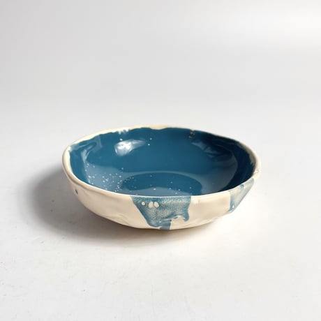 USED "EMPTY BOWLS" CERAMIC PLATE