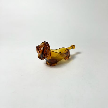 USED GLASS LION MOTIF TRAY