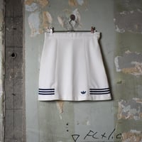 LADIES USED "ADIDAS" SKUIT