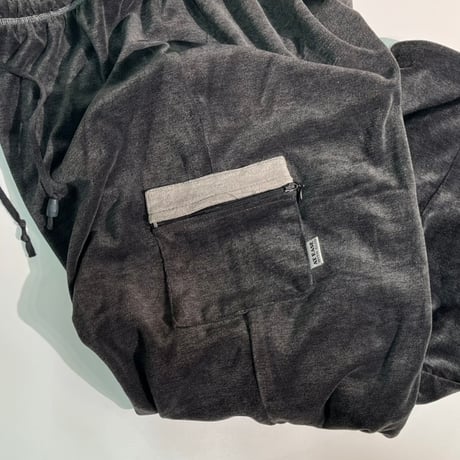 USED “AT EASE” VELVET EASY PANTS