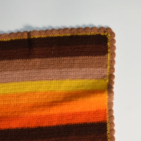 USED ACRYLIC WOOL BORDER RUG
