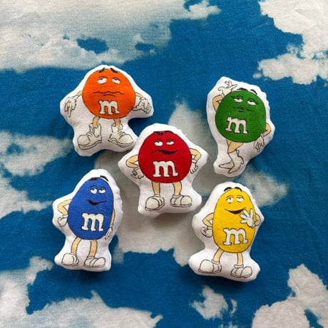 moka "doll doll doll / M&M's"