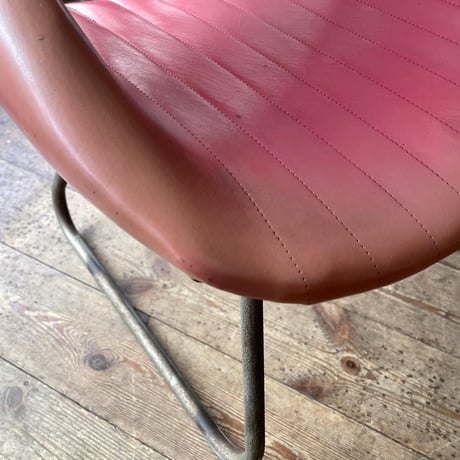 USED VINYL LEATHER IRON CHAIR