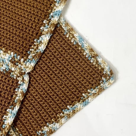 USED HANDMADE ACRYLIC RUG