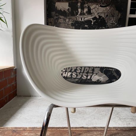 USED "VITRA / TOM VAC" DESIGNED BY Ron Arad
