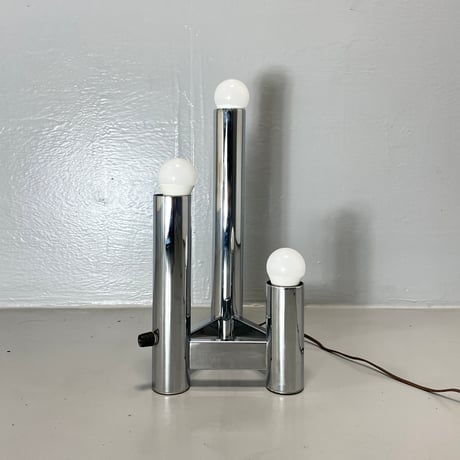 VINTAGE 60'S MID CENTURY SCULPTURAL CHROME LAMP