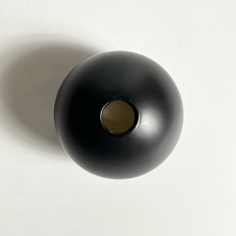 USED CERAMIC BALL FLOWER VASE
