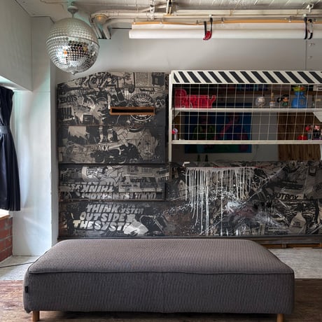 JAPAN USED "MARUICHI SELLING" FABRIC FLAT SOFA
