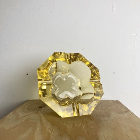 OCTAGON GLASS ASHTRAY