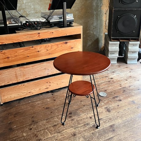 USED METAL LEG WOODEN TOP SIDE TABLE