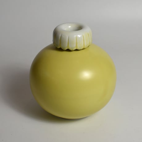USED CERAMIC FLOWER VASE