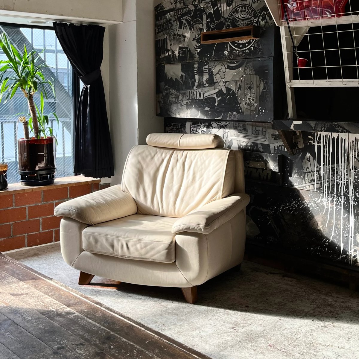 JAPAN USED “KARIMOKU / DOMANI” GENIUS LEATHER 1