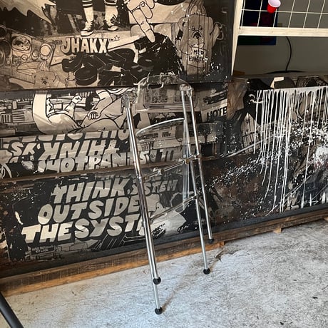 USED STEEL FRAME FOLDING ACRYL CHAIR