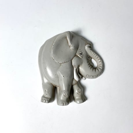 USED 90'S "BURWOOD" WALL HANGING ANIMALS