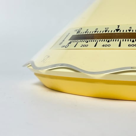 USED "GUZZIN" KITCHEN SCALE