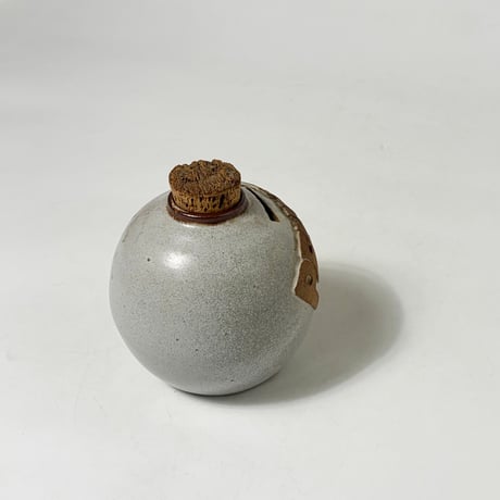 USED “PENNIES” CERAMIC PIGGY BANK