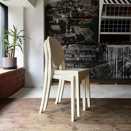 USED "KARTELL / VICTORIA GHOST"