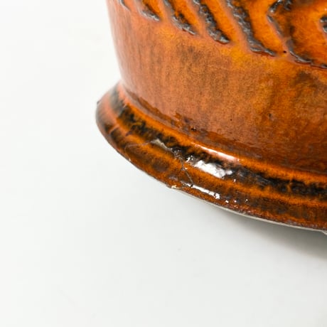 VINTAGE “FAT LAVA” CERAMIC FLOWER VASE