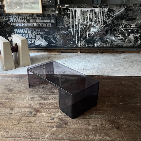 USED "KARTELL / USAME TABLE"